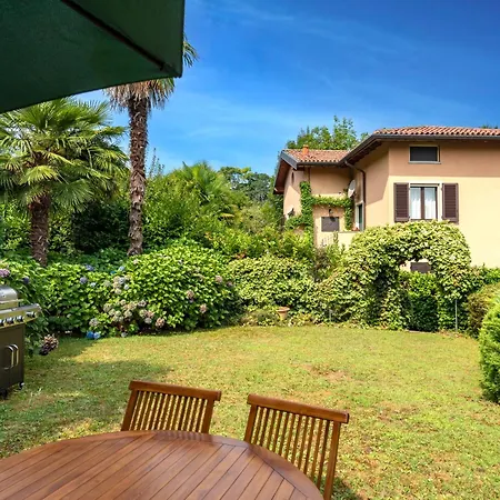 Il Dipinto Sul Center: Terrace, Garden And Privare Garage - Happy Сasa de vacaciones Stresa