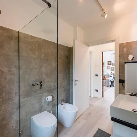 Il Dipinto Sul Center: Terrace, Garden And Privare Garage - Happy *