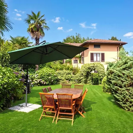 Holiday home Il Dipinto Sul Lago Stresa Center: Terrace And Garden - Happy Rentals *
