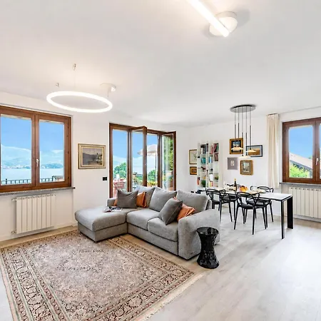 Il Dipinto Sul Center: Terrace, Garden And Privare Garage - Happy
